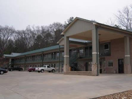 City Heart Inn & Suites Piedmont Exterior photo